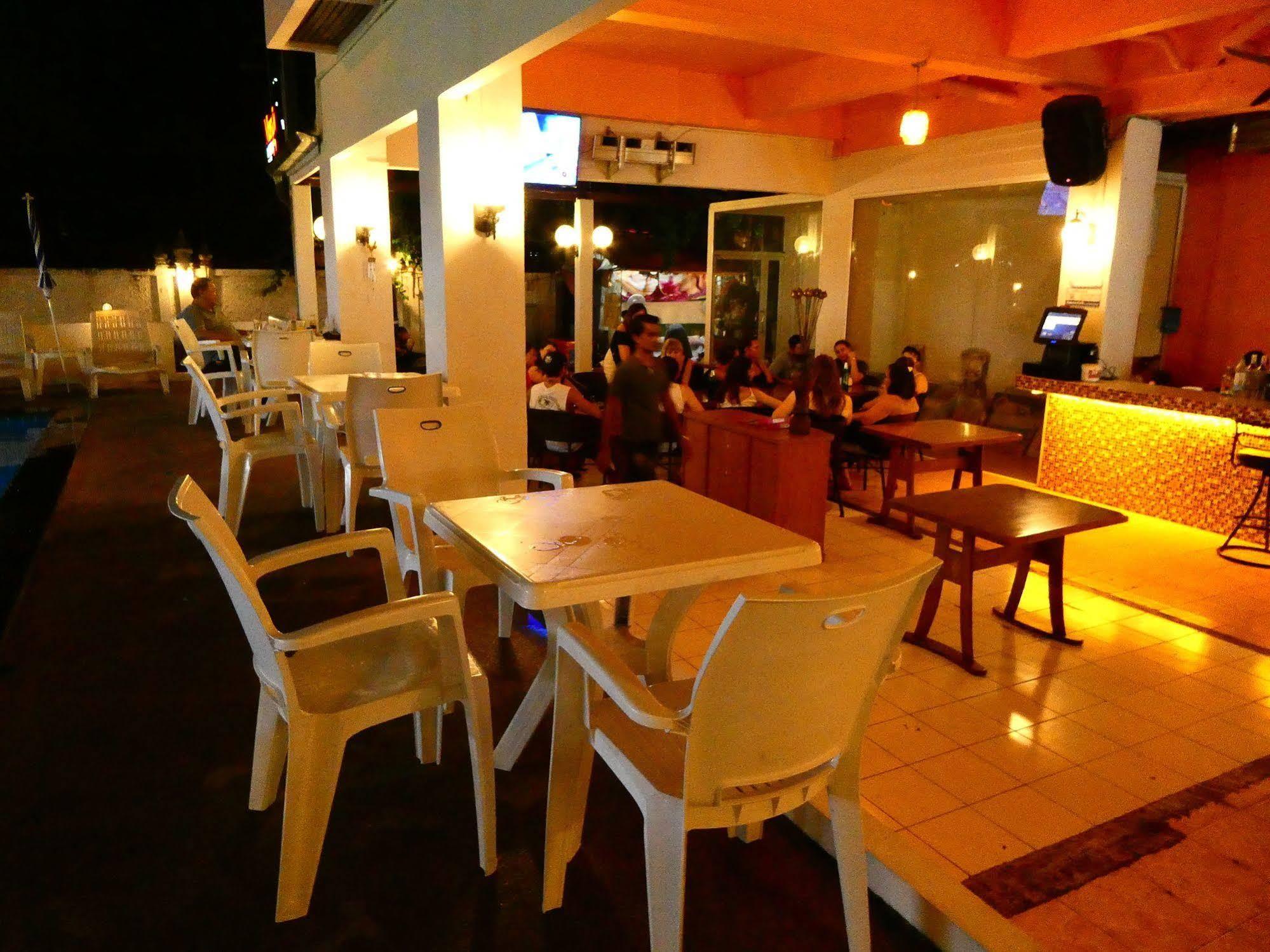 Mango Lagoon Place Banguecoque Exterior foto