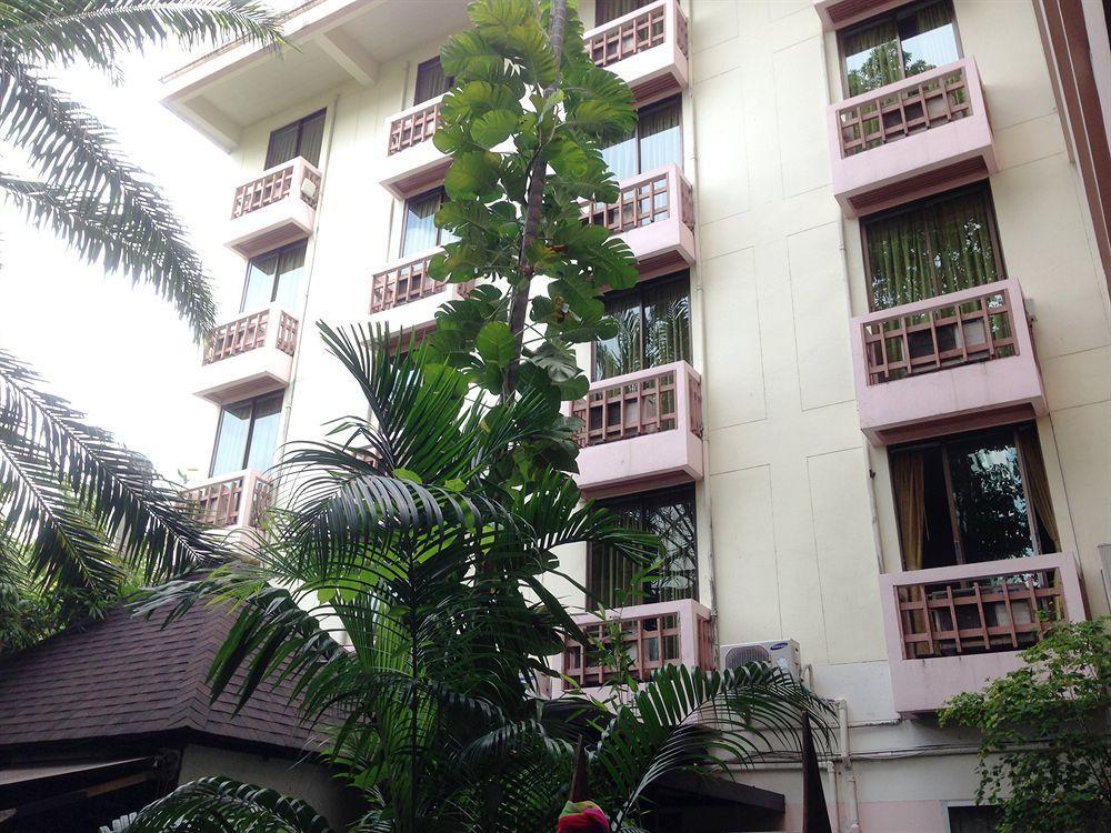 Mango Lagoon Place Banguecoque Exterior foto